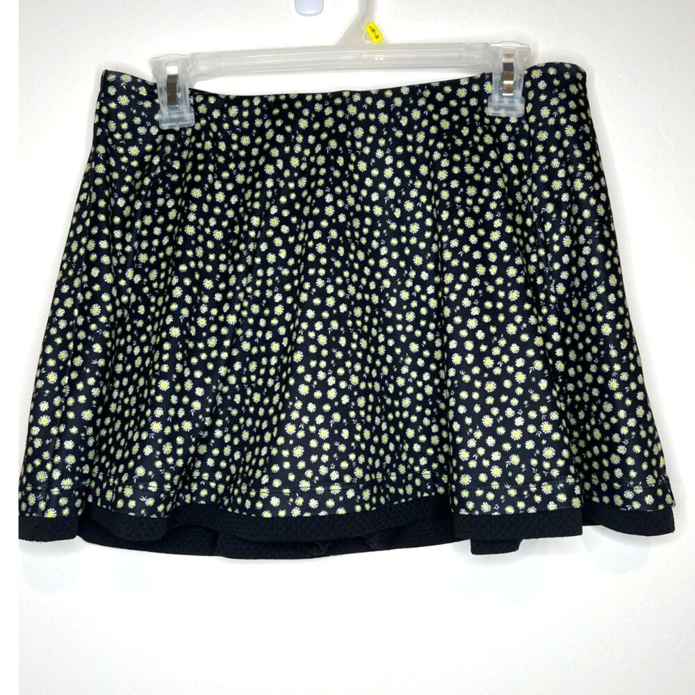 GrandSlam Flowy Skort Black w/Daisy Print Medium